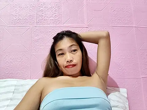 Snapshot of SeexySmile37 chatting on August 2026 05:45:01 AM SeexySmile37 online show from August 2026 05:45:01 AM