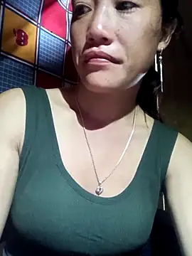 Snapshot of Phantamay chatting on November 2025 01:09:01 AM Phantamay online show from November 2025 01:09:01 AM