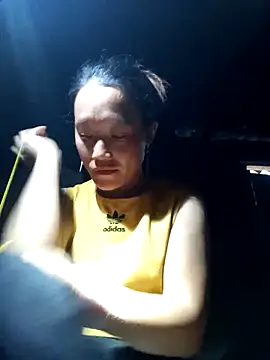 Snapshot of Phantamay chatting on November 2025 10:09:02 AM Phantamay online show from November 2025 10:09:02 AM