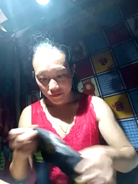 Snapshot of Phantamay chatting on November 2025 02:48:02 AM Phantamay online show from November 2025 02:48:02 AM