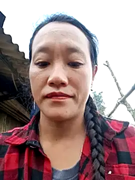 Snapshot of Phantamay chatting on October 2025 12:33:02 AM Phantamay online show from October 2025 12:33:02 AM