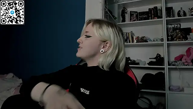 Holy Mistress S online show from January 2026 10:52:02 AM