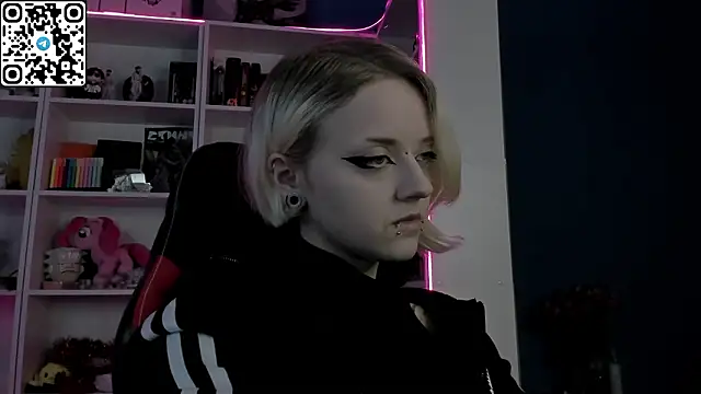 Holy Mistress S online show from February 2026 10:03:02 AM