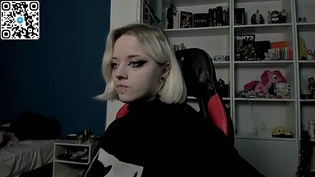 Holy Mistress S online show from January 2026 10:19:02 AM