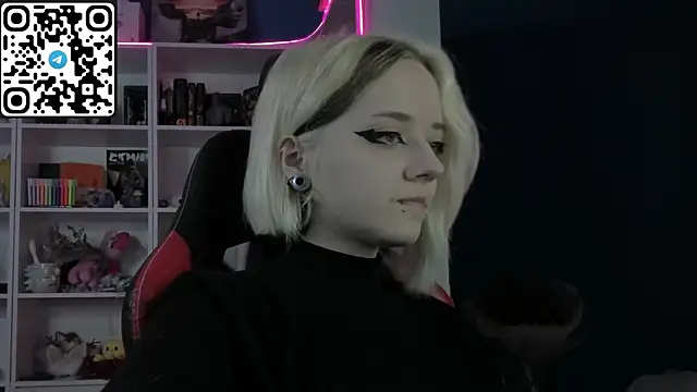 Holy Mistress S online show from May 2026 08:39:02 AM