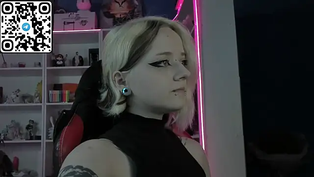 Holy Mistress S online show from May 2026 08:08:01 AM