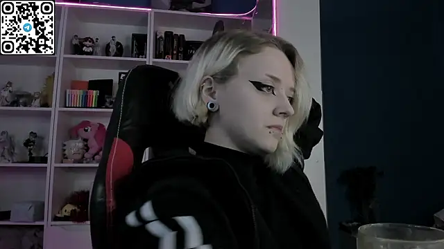 Holy Mistress S online show from February 2026 09:43:02 AM