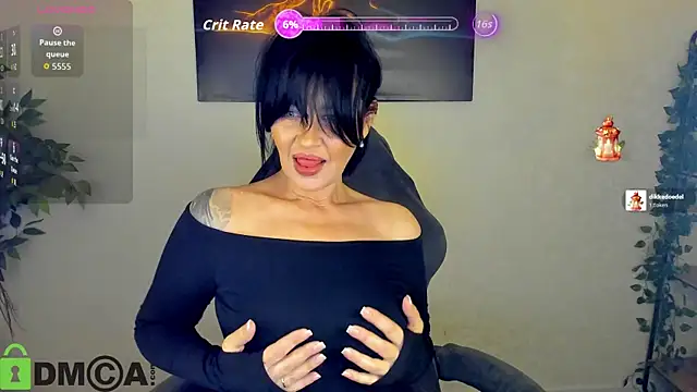 Sara Devills online show from May 2026 12:42:02 AM