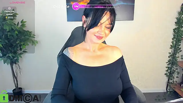 Snapshot of Sara_Devills chatting on June 2026 09:14:02 AM Sara Devills online show from June 2026 09:14:02 AM