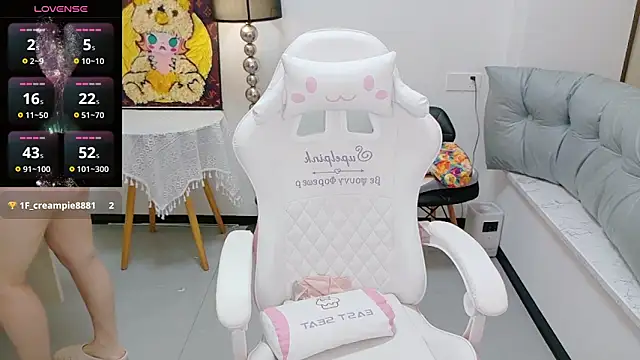 Snapshot of BK_PINK1021 chatting on October 2025 12:40:02 AM BK PINK1021 online show from October 2025 12:40:02 AM