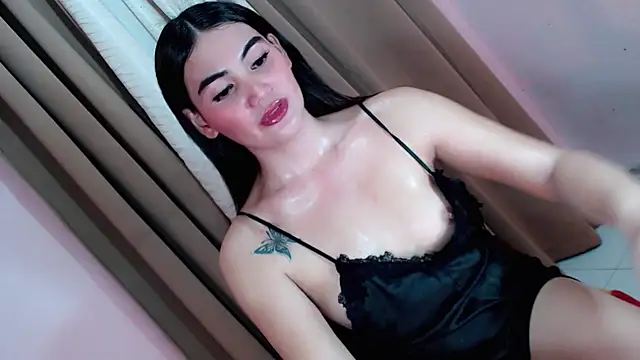 Felicity lux online show from February 2026 05:40:02 AM