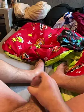 fortheloveofheels74 online show from November 2025 11:26:01 AM