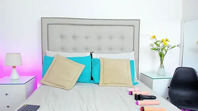 Angyrios online show from April 2026 05:58:01 PM