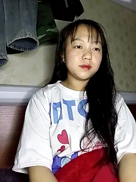 Snapshot of Quynhsumon chatting on February 2026 02:50:02 PM Quynhsumon online show from February 2026 02:50:02 PM