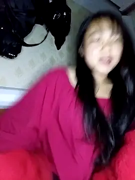 Snapshot of Quynhsumon chatting on March 2026 03:19:02 PM Quynhsumon online show from March 2026 03:19:02 PM