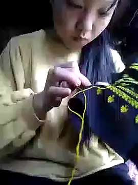 Quynhsumon online show from November 2025 03:12:02 AM