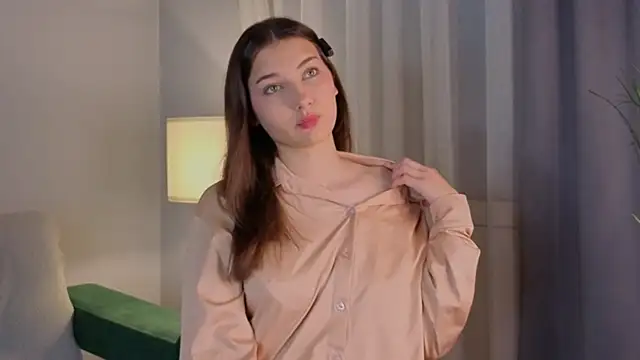 KateCahee online show from November 2025 12:59:02 AM