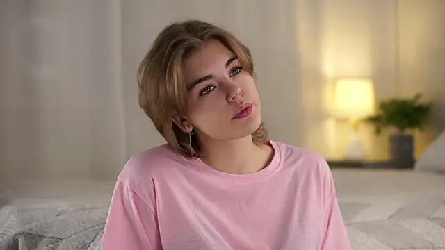 MelodyBaur online show from November 2025 01:26:02 PM