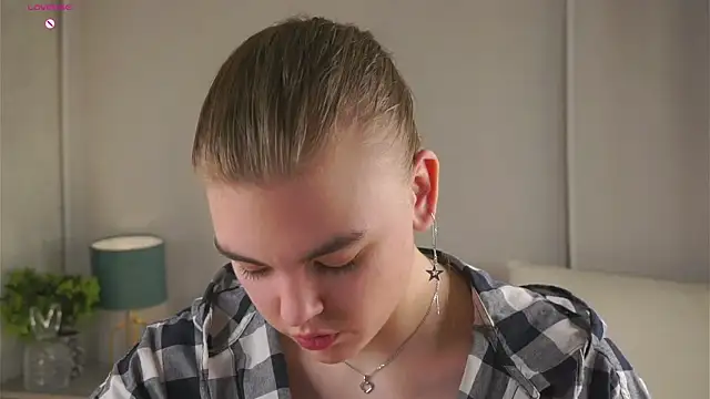 MelodyBaur online show from April 2026 01:34:02 PM