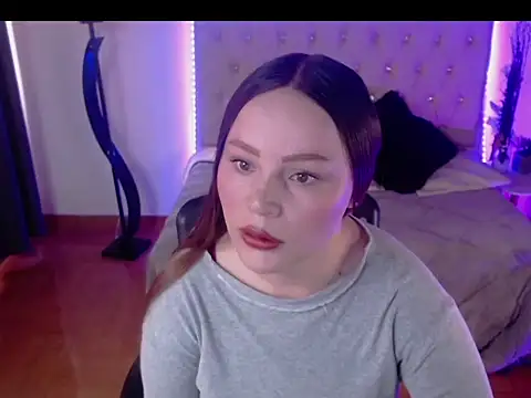  crystal12 online show from November 2025 01:47:02 PM