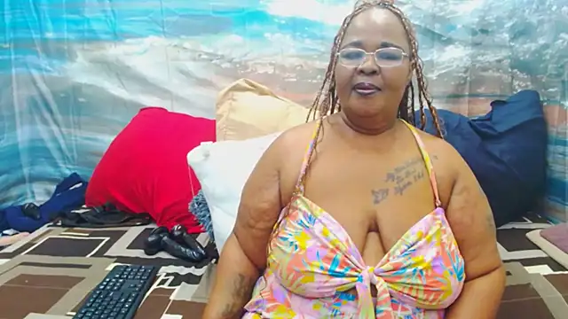 MatureMilfxxx online show from June 2026 05:08:01 AM