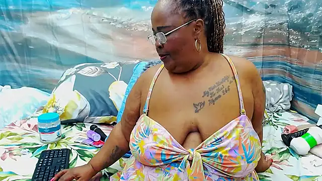 MatureMilfxxx online show from July 2026 07:28:02 PM