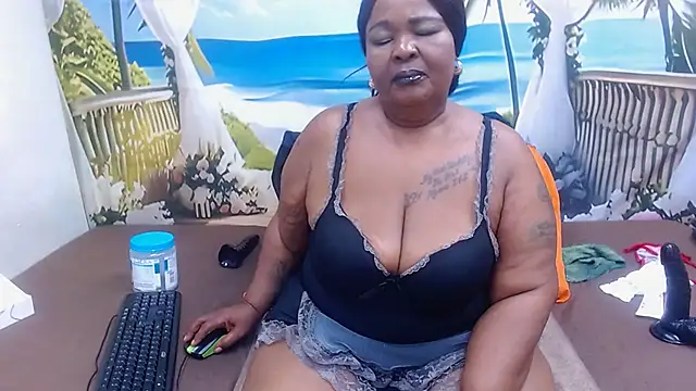 MatureMilfxxx online show from April 2026 08:57:02 PM