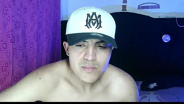 ReferredArtwork online show from November 2025 09:03:02 PM