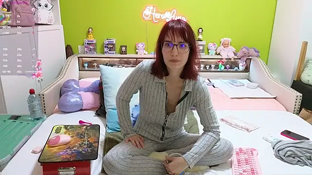  HeraLuna  online show from March 2026 09:11:02 PM