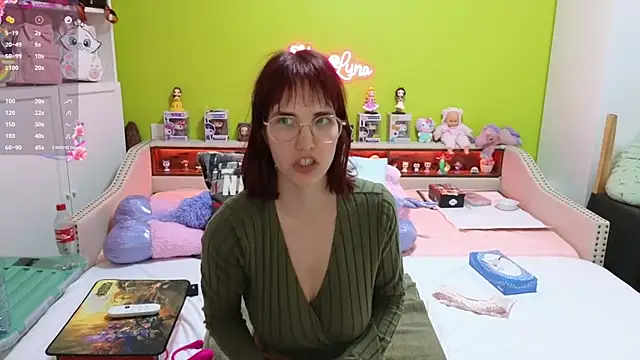  HeraLuna  online show from February 2026 09:39:02 PM