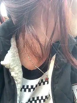 Lara-11 online show from December 2025 09:37:02 AM