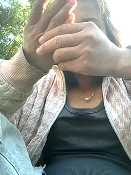 Lara-11 online show from November 2025 08:04:01 AM