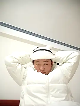 my-my2x online show from December 2025 02:30:02 PM