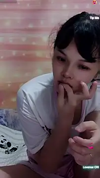 Snapshot of Maomilove1 chatting on June 2026 01:38:02 PM Maomilove1 online show from June 2026 01:38:02 PM