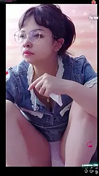 Maomilove1 online show from May 2026 01:29:01 PM