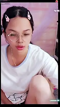 Snapshot of Maomilove1 chatting on July 2026 08:46:01 AM Maomilove1 online show from July 2026 08:46:01 AM