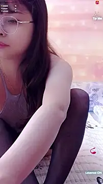 Maomilove1 online show from April 2026 05:30:01 PM