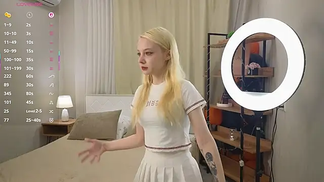 IraYounce online show from November 2025 01:10:01 AM