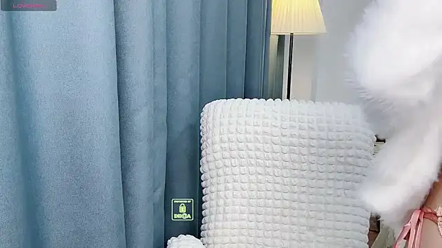 Xiaotaimei 666 online show from November 2025 01:43:02 AM