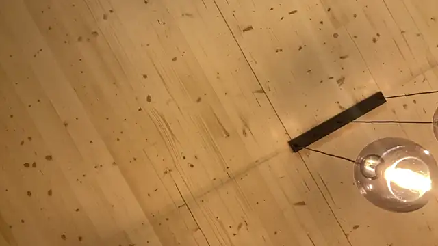 allisonwhite222 online show from November 2025 06:01:02 PM