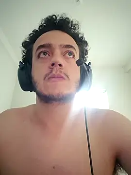 zomboy9800 online show from November 2025 08:23:01 PM