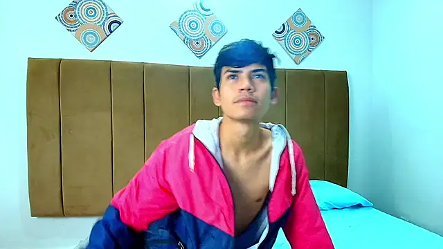 Snapshot of Angelldustt_ chatting on October 2025 12:37:01 PM Angelldustt online show from October 2025 12:37:01 PM