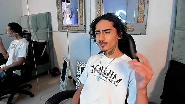 Mr Strike online show from October 2025 02:23:01 AM