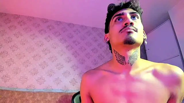 Mr Strike online show from November 2025 03:06:01 AM