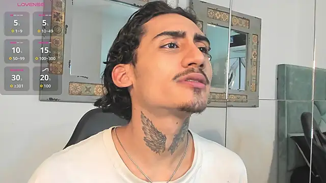 Mr Strike online show from October 2025 02:43:01 AM