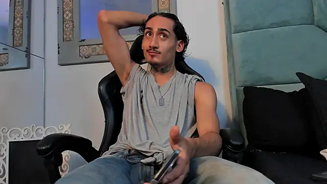 Mr Strike online show from October 2025 02:43:02 AM