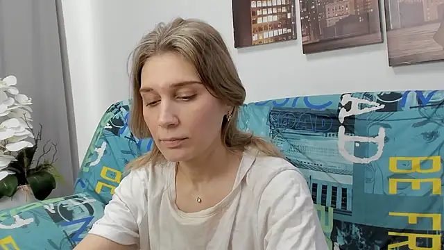 Tenderly Sophie online show from February 2026 08:14:01 AM