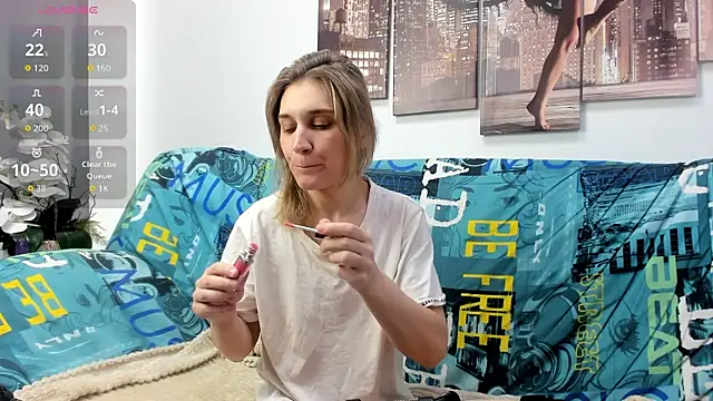 Tenderly Sophie online show from April 2026 01:24:02 AM