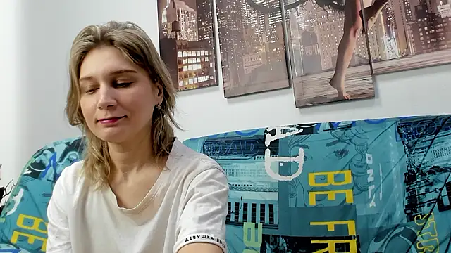 Tenderly Sophie online show from March 2026 01:33:02 AM