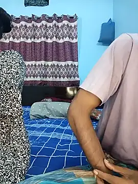 CoupleShow 432 online show from December 2025 05:03:01 PM